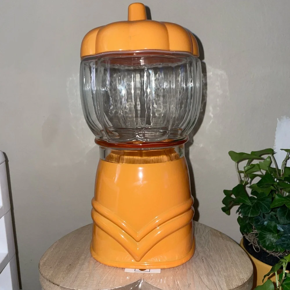 Target Pumpkin Gumball Machine with Eyeballs.